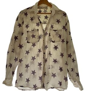 Magnolia Pearl boyfriend shirt.. light cotton fabric